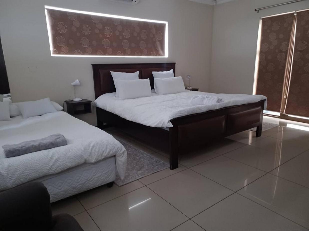 Carlo'S Boutique Guesthouse Walvis Bay Zimmer foto